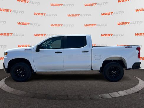 Used 2020 Chevrolet Silverado 1500 Custom Trail Boss w/ Custom Convenience Package AWD/4WD image 2