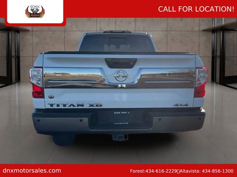 Used 2019 Nissan Titan Platinum Reserve w/ Platinum Utility Package image 8
