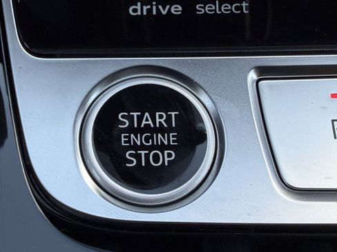 New 2026 Audi A8 L 3.0T AWD/4WD image 29