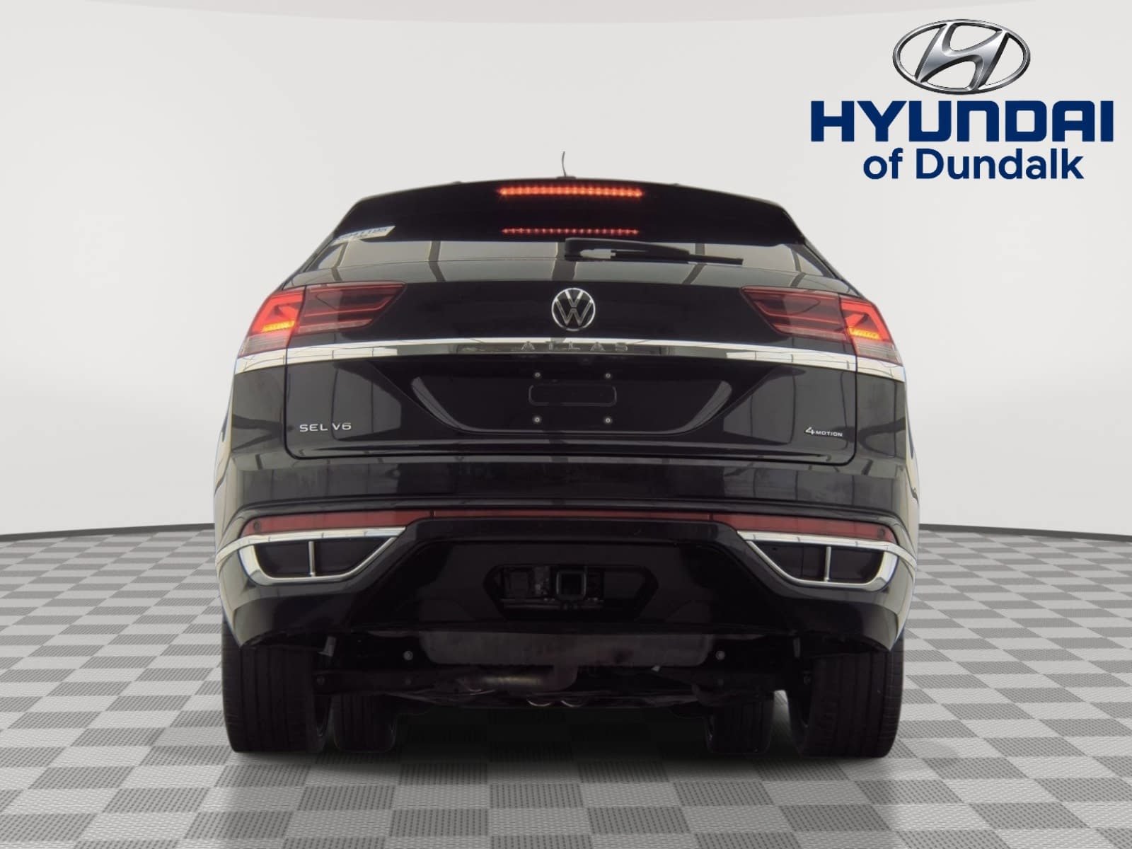 Used 2023 Volkswagen Atlas Cross Sport SEL Premium R-Line AWD/4WD image 4