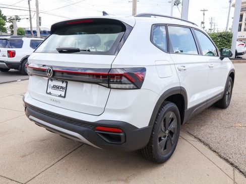 Certified 2026 Volkswagen Taos S FWD image 4