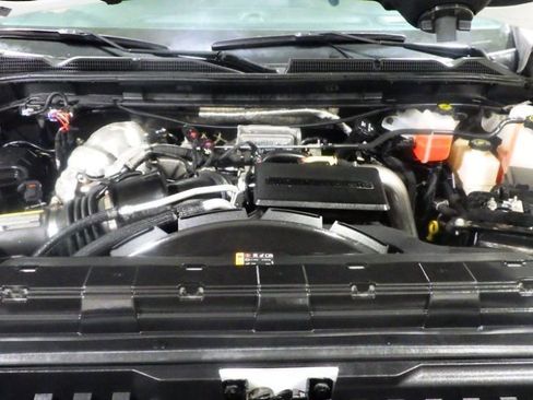 Used 2022 GMC Sierra 2500 SLT w/ Texas SLT Premium Package AWD/4WD image 10