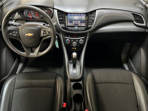 Used 2021 Chevrolet Trax LT image 15