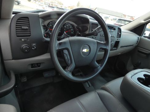 Used 2012 Chevrolet Silverado 2500 W/T image 13