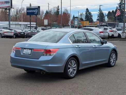 Used 2011 Honda Accord EX image 5