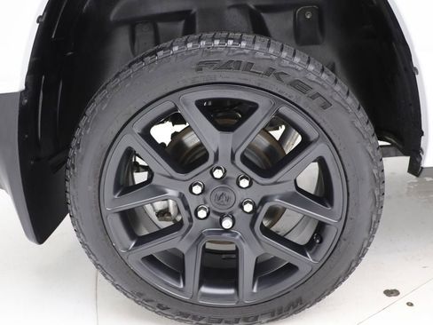 Used 2023 RAM 1500 Laramie image 9