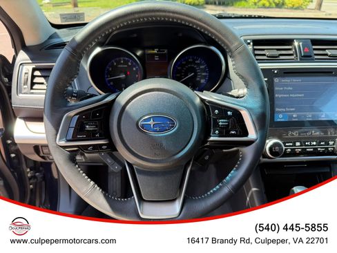 Used 2018 Subaru Outback 3.6R Touring AWD/4WD image 21
