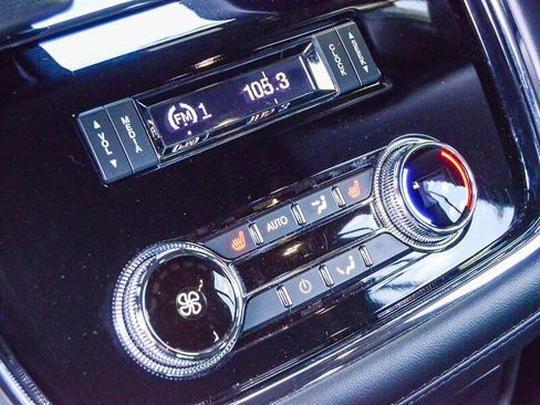 Used 2021 Lincoln Navigator L Reserve image 25