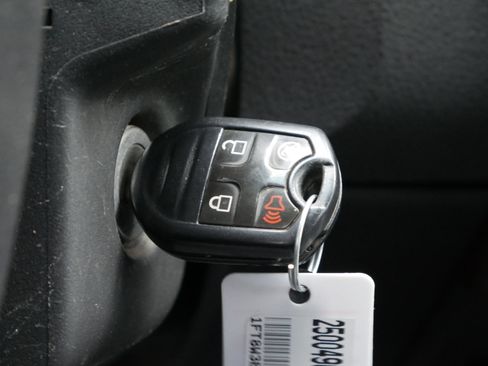 Used 2015 Ford F350 Lariat w/ Lariat Ultimate Package image 9