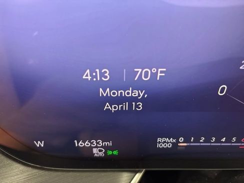 Used 2024 Buick Envision Preferred image 25