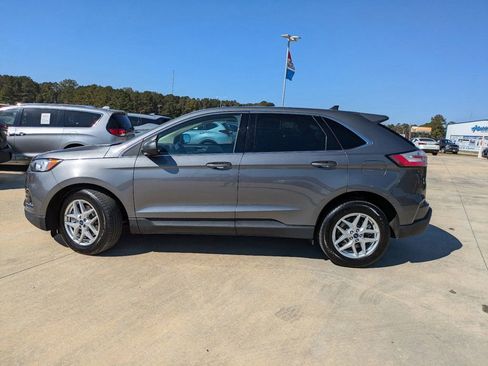 Used 2022 Ford Edge SEL image 5