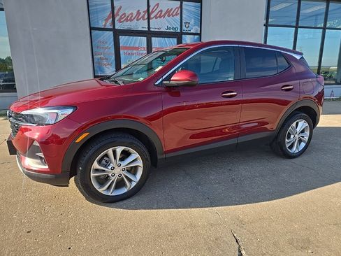 Used 2023 Buick Encore GX Preferred w/ Cold Weather Comfort Package AWD/4WD image 4