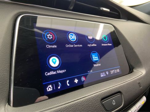 Used 2019 Cadillac XT4 Premium Luxury image 26