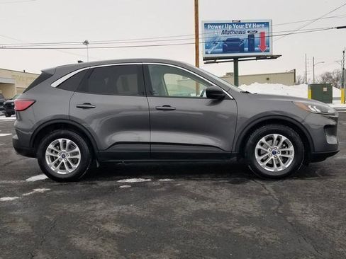 Certified 2022 Ford Escape SE w/ Convenience Package image 4