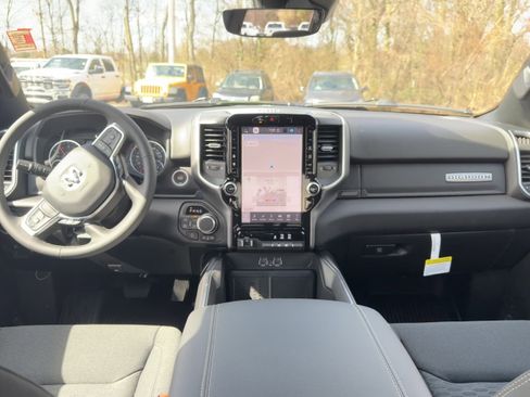 New 2026 RAM 1500 Big Horn AWD/4WD image 16