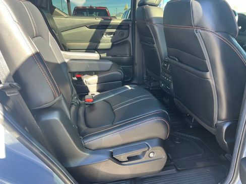 Used 2025 Honda Pilot TrailSport image 22