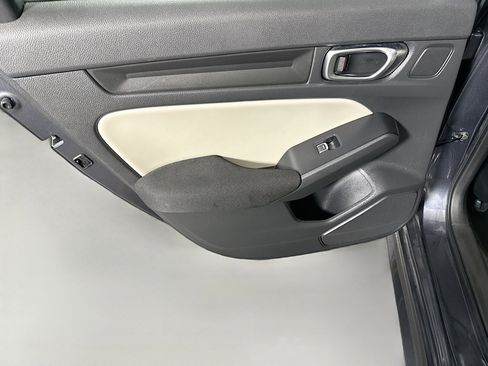 Used 2022 Honda Civic LX image 26