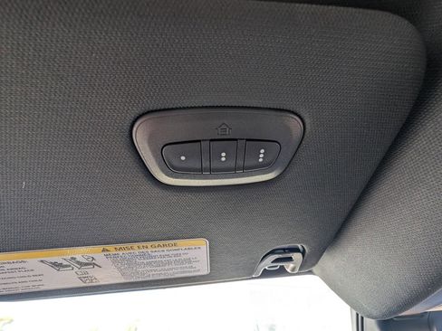 New 2026 RAM 1500 4x4 Crew Cab image 36