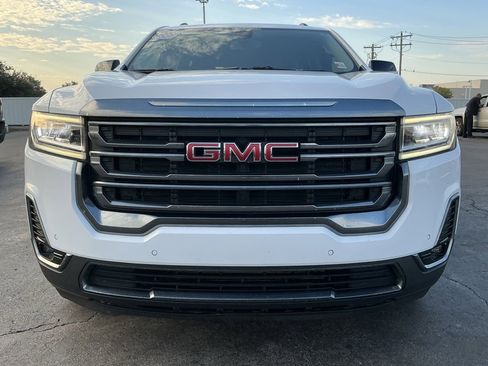 Used 2022 GMC Acadia AT4 w/ Preferred Package image 9