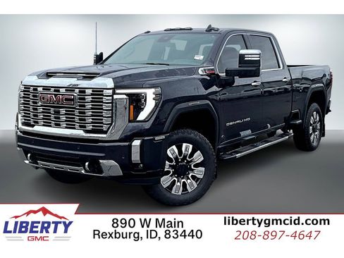 Used 2025 GMC Sierra 3500 Denali w/ Denali Reserve Package image 1
