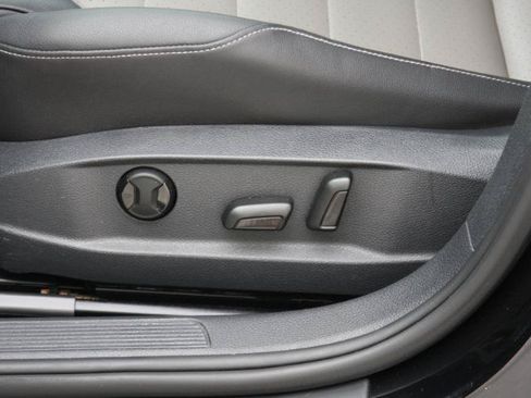 Used 2015 Volkswagen Golf TDI SEL FWD image 26