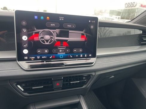 New 2026 Volkswagen Tiguan SE R-Line image 16