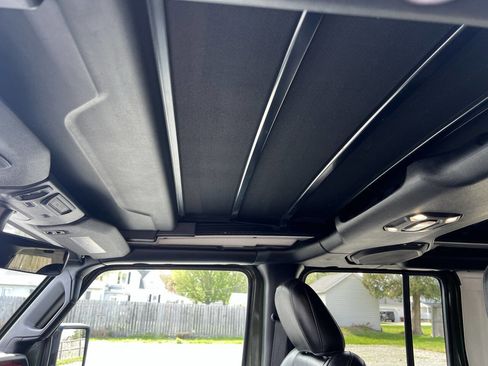 Used 2021 Jeep Wrangler Unlimited Rubicon image 14