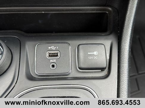 Used 2022 Jeep Cherokee Latitude Lux w/ Sun & Sound Group AWD/4WD image 33