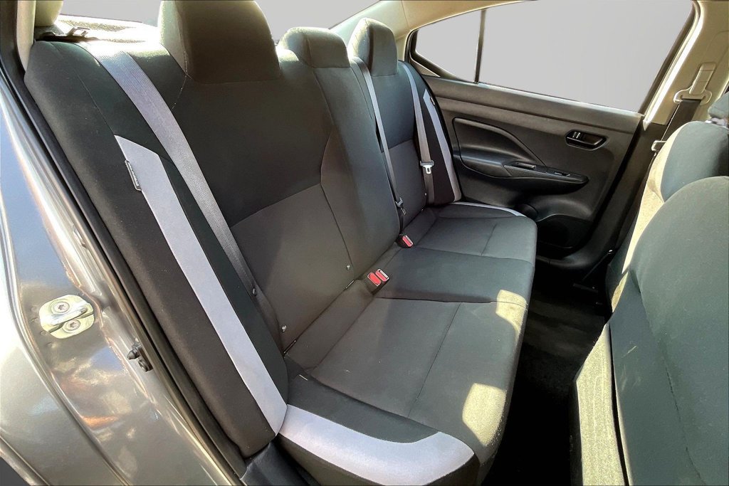 Used 2025 Nissan Versa S FWD image 25