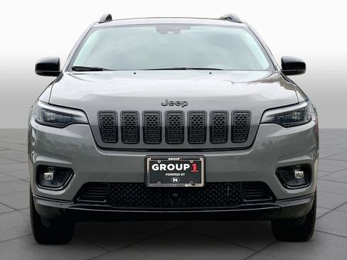 Used 2023 Jeep Cherokee Altitude Lux AWD/4WD image 4