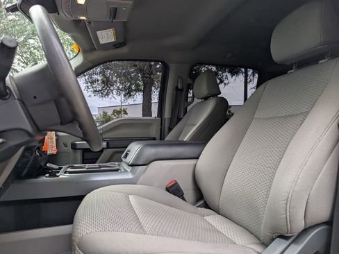 Used 2022 Ford F350 XLT w/ Black Appearance Package image 15