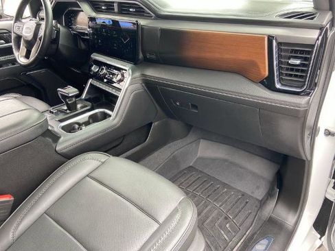 Used 2024 GMC Sierra 1500 Denali image 25