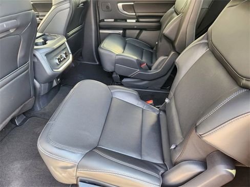 New 2025 Ford Expedition Max Platinum w/ Stealth Performance Package image 19