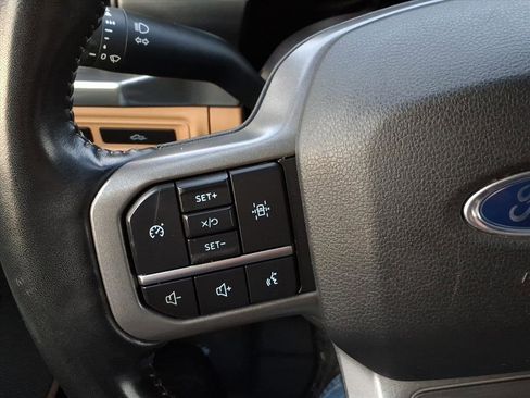 Used 2021 Ford F150 Lariat w/ Max Trailer Tow Package image 22