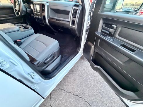 Used 2019 RAM 1500 Express w/ Express Value Package image 8