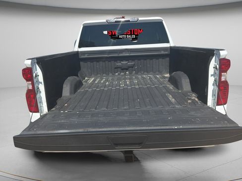 Used 2021 Chevrolet Silverado 2500 W/T w/ WT Fleet Convenience Package image 14