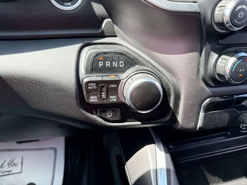 Used 2023 RAM 1500 Big Horn AWD/4WD image 19