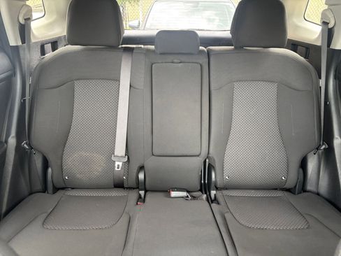 Used 2025 Kia Sportage LX FWD image 36