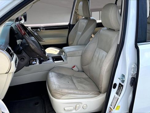 Used 2016 Lexus GX 460 w/ Premium Package AWD/4WD image 25