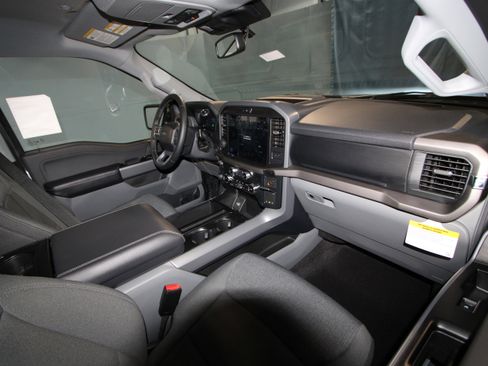 New 2026 Ford F150 XLT image 17