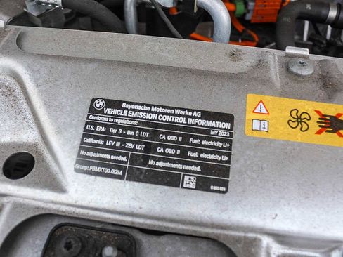 Certified 2023 BMW iX xDrive50 w/ Convenience Package image 26