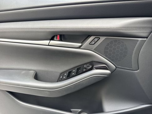 New 2026 MAZDA MAZDA3 s Sport FWD image 39