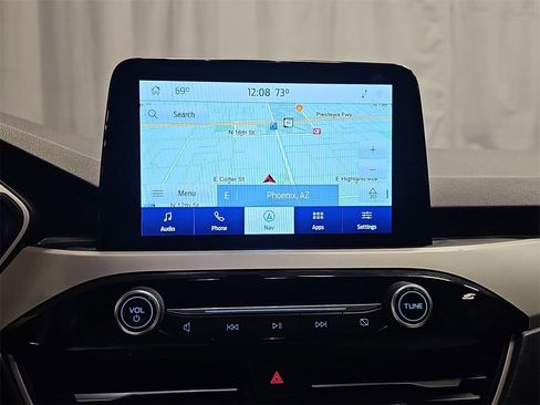 Used 2020 Ford Escape SE image 22