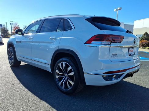 Used 2022 Volkswagen Atlas Cross Sport SEL Premium R-Line image 3