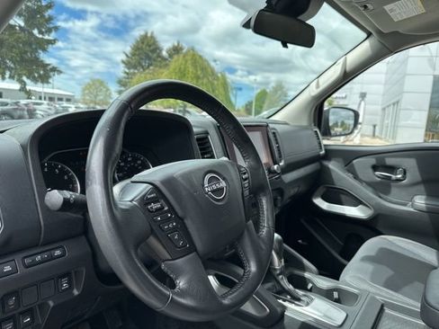 Certified 2023 Nissan Frontier SV w/ SV Convenience Package AWD/4WD image 13