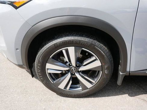 Certified 2023 Nissan Rogue Platinum w/ Platinum Premium Package AWD/4WD image 9