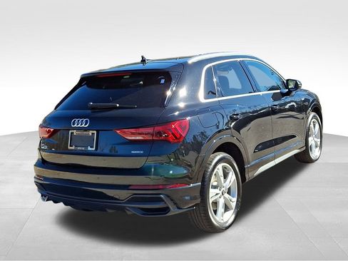 Used 2022 Audi Q3 2.0T Premium Plus image 6