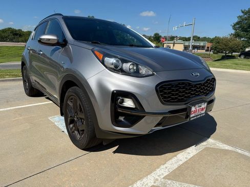 Used 2020 Kia Sportage S w/ S Sunroof Package AWD/4WD image 4
