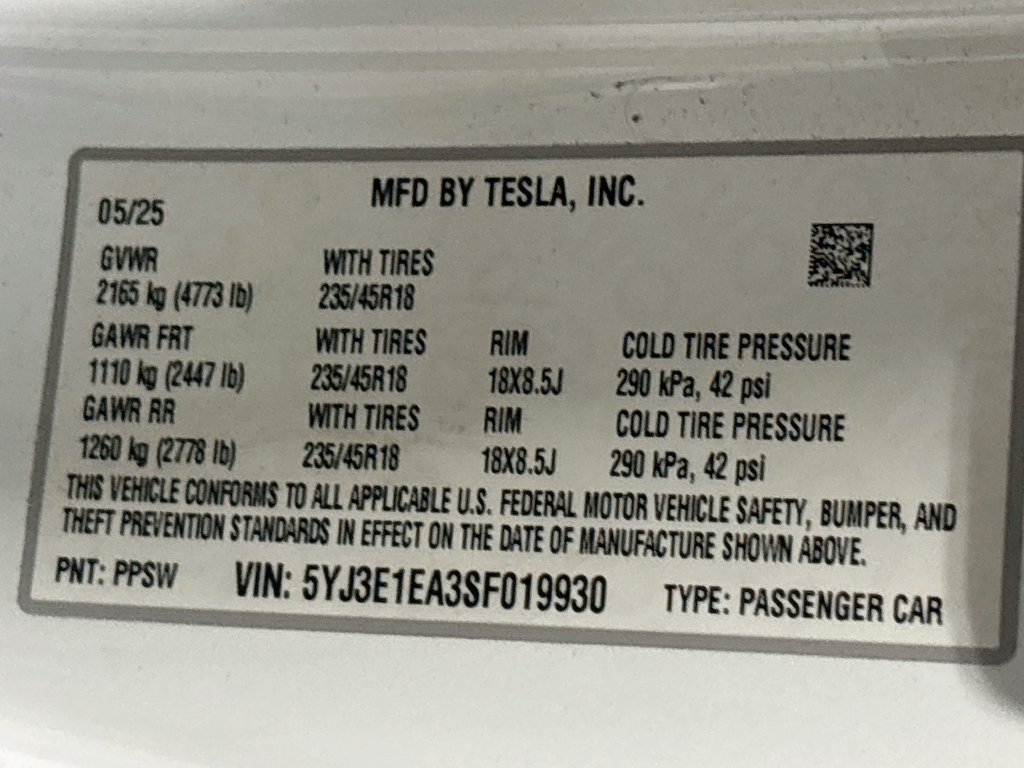 Used 2025 Tesla Model 3 Long Range RWD image 32