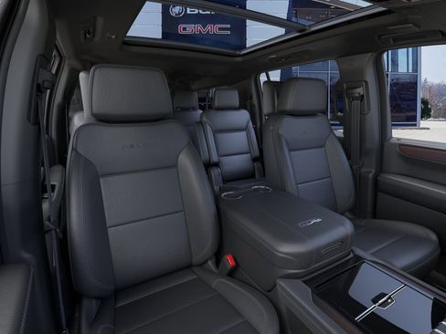 New 2026 GMC Yukon XL Denali w/ Denali Reserve Package AWD/4WD image 16
